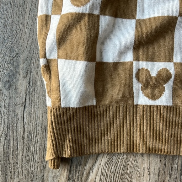 Disney Sweater Brown and White Checkered Mickey Mouse Cardigan Size Large - Picture 9 of 12